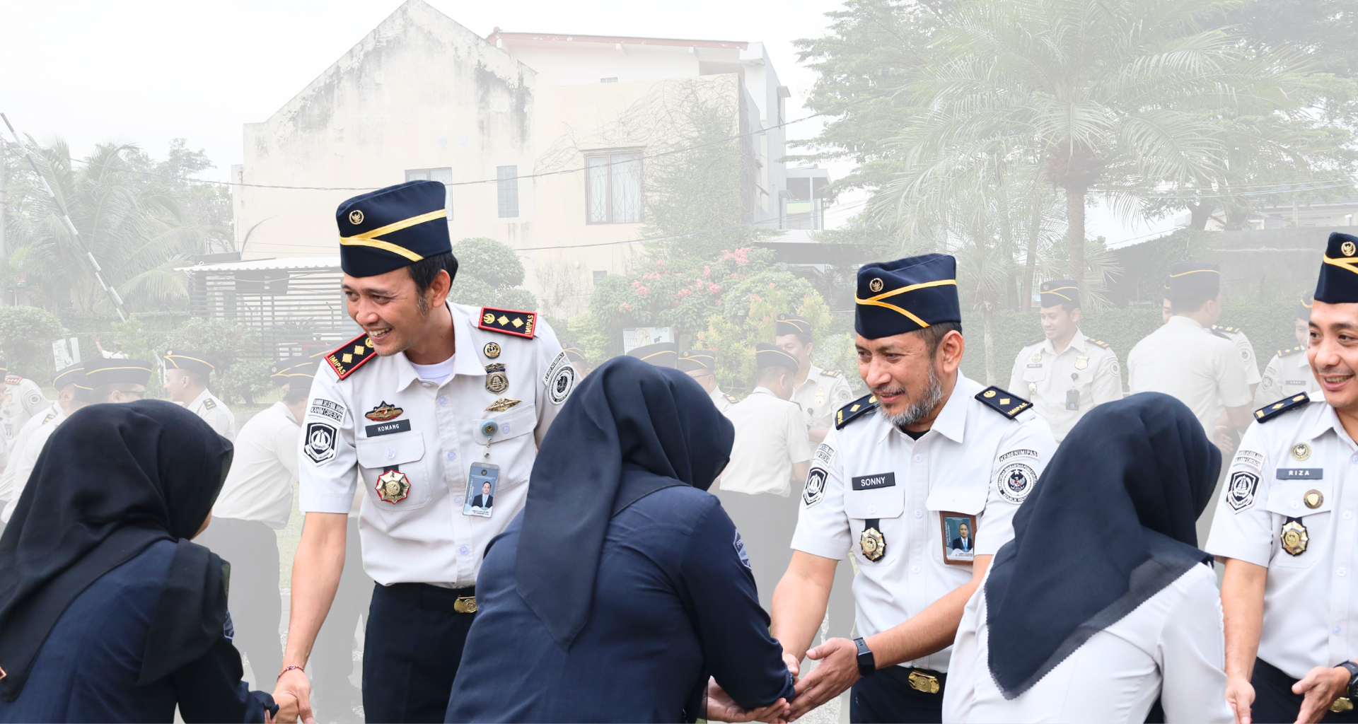 Imigrasi Cirebon Awali Hari Kerja dengan Apel Pagi dan Halal Bihalal Idulfitri 1447 H